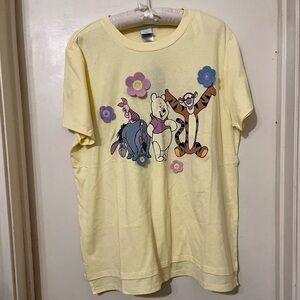 NWT woman’s Winnie the Pooh crochet character tee